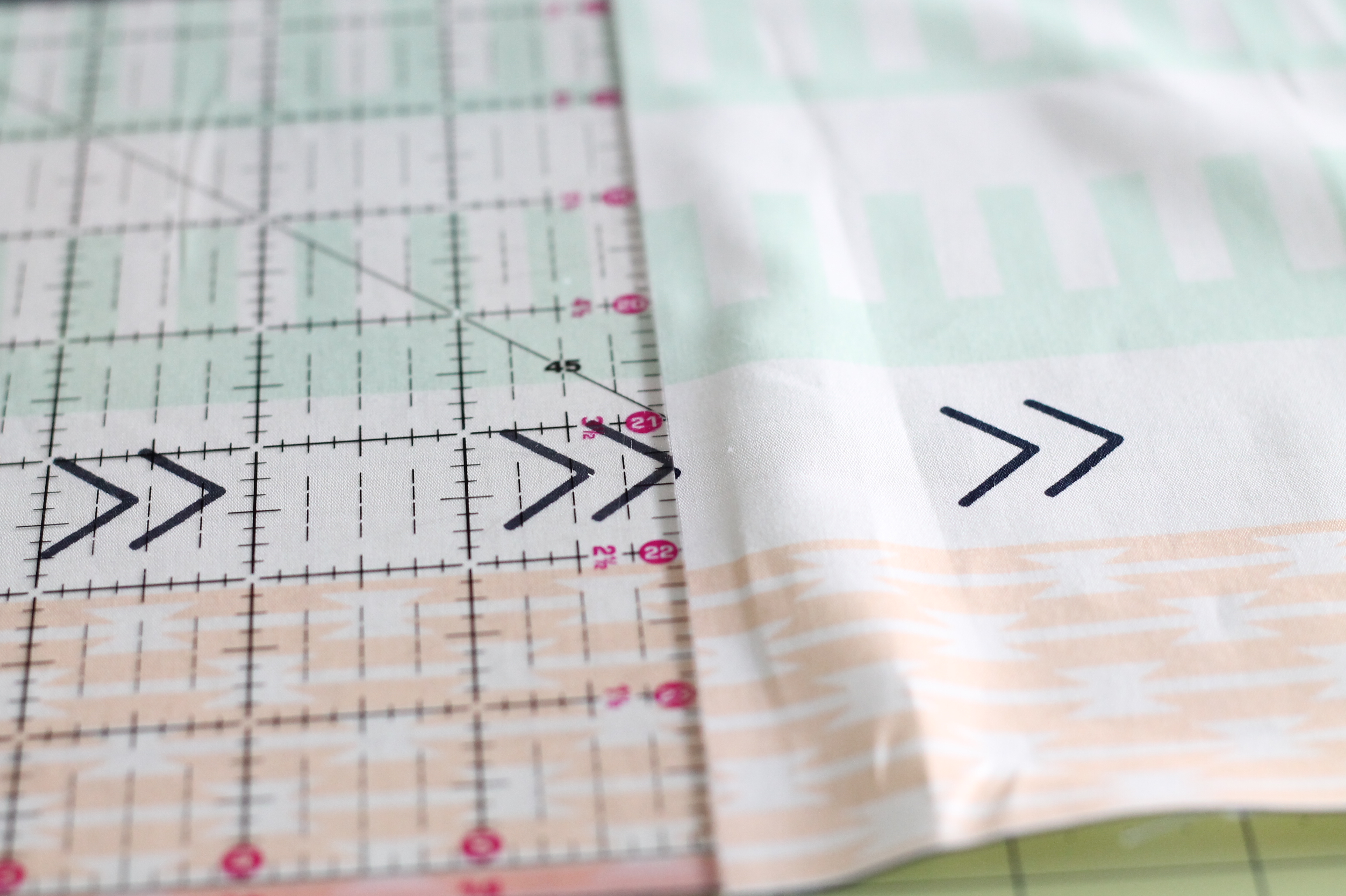 How To Sew A Simple Baby Blanket With Minky – The Willow Market